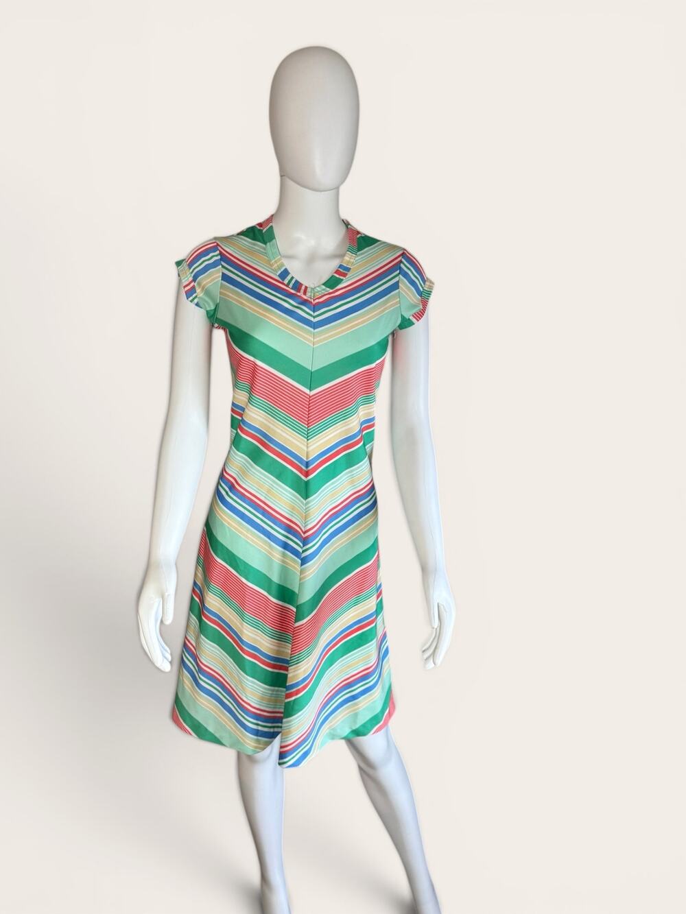 1970’s  Chevron Stripe Midi Dress Cap Sleeve Fit & Flare